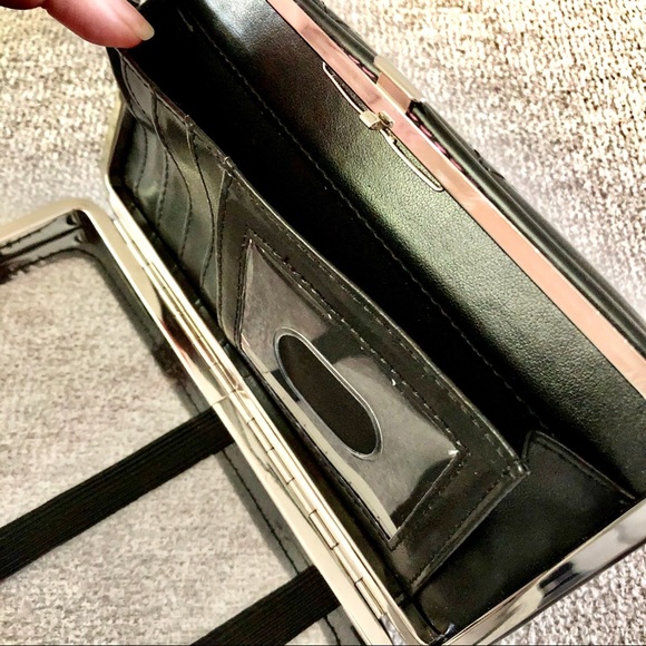 Express Phone Case Wristlet - Picture 3 of 5